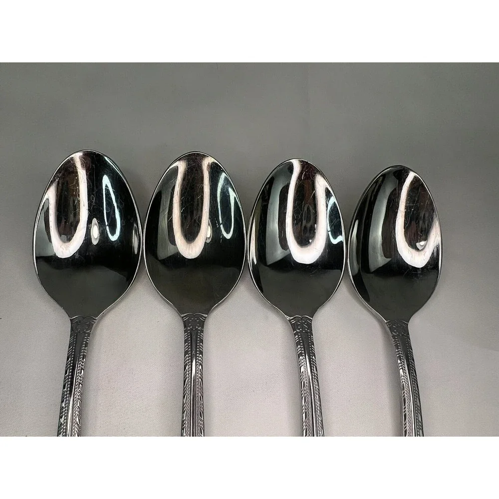 4 Reed & Barton ROYAL BRITANNIA Stainless Glossy Soup Spoon Vintage Flatware‎
